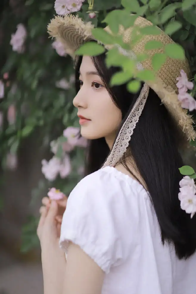 红河喀什私人伴游李菲儿