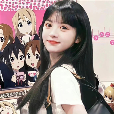 红河伴游女生易云的资料