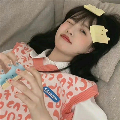 红河伴游女生孝书慧的资料